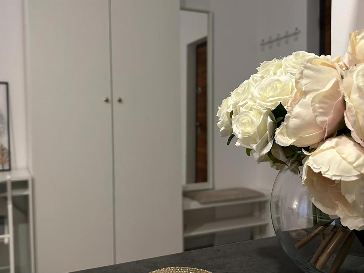 Appartement Luxury Mansion à Bucarest Extérieur photo